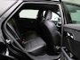 MG MG4 Long Range Luxury 64 kWh | Leder | Camera | CarPlay | Adaptive Cruise Control | Led Koplampen | Warmtepomp