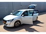 Peugeot 208 1.2 PureTech Allure Pack O.a: Dig. Display, DAB, Clima, Carplay, Cruise, Etc. All-in prijs!