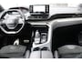 Peugeot 5008 1.6 PURETECH 180PK 7-ZITS GT PACK AUTOMAAT / NAVI / LEDER / CLIMA / FULL-LED / 19" LMV / CAMERA / PANO. DAK / FOCAL AUDIO / 1E EIGENAAR / NIEUWSTAAT !!