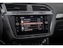 Volkswagen Tiguan 1.4 TSI eHybrid Elegance PHEV | IQ.Light | Stoel+stuur verwarming | Adap cruise | Navi | Apple Carplay/Android Auto | Apple Carplay/Android Auto | Cruise control adaptief | Elektrisch bedienbare achterklep met sensorsturing