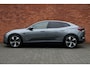 Polestar 4 Long Range Single motor Plus 100 kWh Panoramisch dak, Pilot Assist, 360° 3D Camera, Harman Kardon Premium Sound,Head-up display, Verlicht logo, Pixel LED-koplampen met adaptief groot licht, Touchscreen achterin, 12-voudig verstelbare stoelen, Elektrisch verstelbare achterstoelen, Verwarmd stuurwiel en verwarmbare achterstoelen, Klimaatregeling met 3 zones, Intelligente luchtreiniging, 22 kW AC-laden