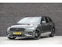 Volvo V60 2.0 B4 197Pk Aut. | R-Design | Achteruitrijcamera | Harman-Kardon | Trekhaak | 20''