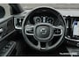 Volvo V60 2.0 B4 197Pk Aut. | R-Design | Achteruitrijcamera | Harman-Kardon | Trekhaak | 20''