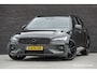 Volvo V60 2.0 B4 197Pk Aut. | R-Design | Achteruitrijcamera | Harman-Kardon | Trekhaak | 20''