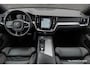 Volvo V60 2.0 B4 197Pk Aut. | R-Design | Achteruitrijcamera | Harman-Kardon | Trekhaak | 20''