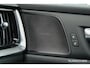 Volvo V60 2.0 B4 197Pk Aut. | R-Design | Achteruitrijcamera | Harman-Kardon | Trekhaak | 20''