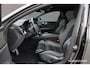Volvo V60 2.0 B4 197Pk Aut. | R-Design | Achteruitrijcamera | Harman-Kardon | Trekhaak | 20''