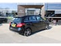 Mercedes-Benz B-klasse 180 Ambition | Navigatie | Cruise Control | Airco | 18 inch velgen | Parkeersensoren voor+achter | | Achterbank in delen neerklapbaar | Airco | Alarm klasse 1(startblokkering)