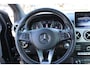 Mercedes-Benz B-klasse 180 Ambition | Navigatie | Cruise Control | Airco | 18 inch velgen | Parkeersensoren voor+achter | | Achterbank in delen neerklapbaar | Airco | Alarm klasse 1(startblokkering)