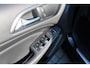 Mercedes-Benz B-klasse 180 Ambition | Navigatie | Cruise Control | Airco | 18 inch velgen | Parkeersensoren voor+achter | | Achterbank in delen neerklapbaar | Airco | Alarm klasse 1(startblokkering)