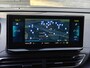 Peugeot 3008 1.6 plug-in Hybrid 195 Allure | Navigatie | Adapt. Cruise | Climate Control | Camera | 19'' L.M. | 7,4 kW lader | Achterbank in delen neerklapbaar | Achteruitrijcamera