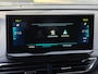 Peugeot 3008 1.6 plug-in Hybrid 195 Allure | Navigatie | Adapt. Cruise | Climate Control | Camera | 19'' L.M. | 7,4 kW lader | Achterbank in delen neerklapbaar | Achteruitrijcamera