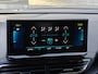 Peugeot 3008 1.6 plug-in Hybrid 195 Allure | Navigatie | Adapt. Cruise | Climate Control | Camera | 19'' L.M. | 7,4 kW lader | Achterbank in delen neerklapbaar | Achteruitrijcamera