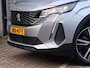 Peugeot 3008 1.6 plug-in Hybrid 195 Allure | Navigatie | Adapt. Cruise | Climate Control | Camera | 19'' L.M. | 7,4 kW lader | Achterbank in delen neerklapbaar | Achteruitrijcamera