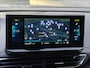 Peugeot 3008 1.6 plug-in Hybrid 195 Allure | Navigatie | Adapt. Cruise | Climate Control | Camera | 19'' L.M. | 7,4 kW lader | Achterbank in delen neerklapbaar | Achteruitrijcamera