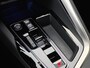 Peugeot 3008 1.6 plug-in Hybrid 195 Allure | Navigatie | Adapt. Cruise | Climate Control | Camera | 19'' L.M. | 7,4 kW lader | Achterbank in delen neerklapbaar | Achteruitrijcamera