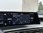 Peugeot 3008 1.2 Hybrid 136 Allure | Adapt. Cruise | Navigatie | Camera | Climate Control | Achterbank in delen neerklapbaar | Achteruitrijcamera | Apple Carplay/Android Auto|telefoonintegratie premium