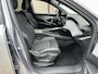 Peugeot 3008 1.2 Hybrid 136 Allure | Adapt. Cruise | Navigatie | Camera | Climate Control | Achterbank in delen neerklapbaar | Achteruitrijcamera | Apple Carplay/Android Auto|telefoonintegratie premium