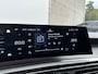 Peugeot 3008 1.2 Hybrid 136 Allure | Adapt. Cruise | Navigatie | Camera | Climate Control | Achterbank in delen neerklapbaar | Achteruitrijcamera | Apple Carplay/Android Auto|telefoonintegratie premium