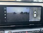 Hyundai Kona 1.6 GDI 141pk HEV Premium Sky | Premium audio | 360 camera | Schuif-kanteldak | Bestuurdersstoel met geheugen | Adaptive cruise control | Dodehoek detectie | Full LED koplampen | Stoelverwarming | Stoelventilatie | Stuurverwarming