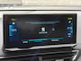 Peugeot 3008 1.6 HYbrid4 300 GT | Navigatie | Panoramadak | Camera | Adapt. Cruise | Achterbank in delen neerklapbaar | Achteruitrijcamera | Apple Carplay/Android Auto|telefoonintegratie premium