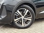 Peugeot 3008 1.6 HYbrid4 300 GT | Navigatie | Panoramadak | Camera | Adapt. Cruise | Achterbank in delen neerklapbaar | Achteruitrijcamera | Apple Carplay/Android Auto|telefoonintegratie premium