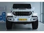 Jeep Wrangler Unlimited 4xe 380 Sahara BRUTE ''OP AFSPRAAK'' | NL-Auto | BRASS | Skyone | Adaptieve Demping | Adapt. Cruise | Alcantara | Carplay | Keyless | 20 Inch