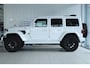 Jeep Wrangler Unlimited 4xe 380 Sahara BRUTE ''OP AFSPRAAK'' | NL-Auto | BRASS | Skyone | Adaptieve Demping | Adapt. Cruise | Alcantara | Carplay | Keyless | 20 Inch