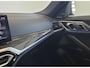 BMW i4 M50 84kWh | Laser | Thaak | Schuifdak | Sportstoelen | Head-up
