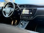 Toyota Auris Touring Sports 1.8 Hybrid Dynamic|1e Eigenaar|Navi|Camera|Climate|Cruise|LMV|DealerOnderhouden|Apk tot 04-05-2027|