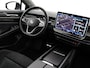 Volkswagen ID.7 Pro Limited Edition 77 kWh accu 286 pk · Trekhaak inklapbaar, met elektrische ontgrendeling · Voorraad OUTLET · Prijs is inclusief inruilpremie ·