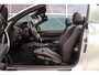 BMW 2-Serie Cabrio 220i Sport-Line | 2e eigenaar | Dealer onderhouden | Innovation pakket | HiFi audio | DAB | Xenon adaptief | PDC | Sportstoelen | Cruise control | Keyless entry