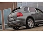 Porsche Cayenne 4.5 Turbo S | €12.355 ex. btw | BOSE | Memory | PASM | Panoramadak | Xenon | 20 inch | Rear Entertainment | Cruise control | Achterbankverwarming | Alcantara hemel