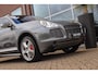 Porsche Cayenne 4.5 Turbo S | €12.355 ex. btw | BOSE | Memory | PASM | Panoramadak | Xenon | 20 inch | Rear Entertainment | Cruise control | Achterbankverwarming | Alcantara hemel