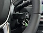Renault Captur 1.3 hybrid 160Pk Zen | Navigatie via Apple Carplay/Android Auto | Cruise Control | Climate Control | Achteruitrijcamera | Parkeersensoren | Stoelverwarming | Bluetooth | Stoel en Stuurwiel in Hoogte Verstelbaar |