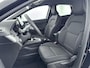 Renault Captur 1.3 hybrid 160Pk Zen | Navigatie via Apple Carplay/Android Auto | Cruise Control | Climate Control | Achteruitrijcamera | Parkeersensoren | Stoelverwarming | Bluetooth | Stoel en Stuurwiel in Hoogte Verstelbaar |