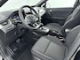 Renault Captur 1.3 hybrid 160Pk Zen | Navigatie via Apple Carplay/Android Auto | Cruise Control | Climate Control | Achteruitrijcamera | Parkeersensoren | Stoelverwarming | Bluetooth | Stoel en Stuurwiel in Hoogte Verstelbaar |