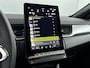 Renault Captur 1.3 hybrid 160Pk Zen | Navigatie via Apple Carplay/Android Auto | Cruise Control | Climate Control | Achteruitrijcamera | Parkeersensoren | Stoelverwarming | Bluetooth | Stoel en Stuurwiel in Hoogte Verstelbaar |
