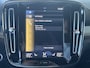 Volvo XC40 1.5 T4 211 Pk Recharge R-Design Navigatie Sporstoelen 20 Inch Velgen Camera Carplay Stoel + Stuurverwarming Pilot Assist Blis