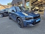 Lynk & Co 01 1.5 BLACKLINE! + MY23 + 6.6Kwh LADEN! ZWARTE-HEMEL ROLHOES MY23 360-CAMERA PANO/SCHUIF INFINITY DAB NAVI CARPLAY STOELVERWARMING ELEK.ACHTERKLEP 20"LMV