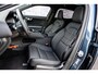 Polestar 2 Long Range Single Motor Prime 82 kWh | Pilot Assist | 360 camera met parkeerhulp | BLIS | Cross Traffic Alert | Rear collision warning | Panoramadak | Harman Kardon premium sound | Volledig verstelbare voorstoelen | Polestar digital key | LED mistlampen met bochtverlichting | Elektr. bedienbare achterklep met voetsensor | Warmtepomp | stoelverwarming achterin | Verwarmd stuurwiel |