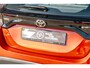 Toyota Yaris 1.5 Hybrid Active / Camera / Stoel + Stuur Verwarming / Apple Carplay / Climate Control / Cruise Control Adaptief / Lane Assist / 15 Inch LM