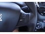 Peugeot 208 1.6 BlueHDi Blue Lease Navigatie cruise-controle Airco stuurbediening bleutooth mistlampen voor 4-seizoenen banden