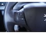 Peugeot 208 1.6 BlueHDi Blue Lease Navigatie cruise-controle Airco stuurbediening bleutooth mistlampen voor 4-seizoenen banden