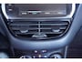 Peugeot 208 1.6 BlueHDi Blue Lease Navigatie cruise-controle Airco stuurbediening bleutooth mistlampen voor 4-seizoenen banden