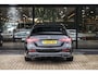 Mercedes-Benz C-klasse 180 AMG Line | Achteruitrijcamera | Panorama-schuifdak | Sfeerverlichting | Nightpakket | Stoelverwarming