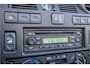 Land Rover Defender 2.4 TD Soft Top 90 E, 78.000km NAP, Origineel NL, Trekhaak, Elektrische ramen, Radio/CD, Centrale vergrendeling.