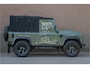 Land Rover Defender 2.4 TD Soft Top 90 E, 78.000km NAP, Origineel NL, Trekhaak, Elektrische ramen, Radio/CD, Centrale vergrendeling.