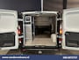 Renault Trafic 2.0 dCi L2H1 Euro6 Airco | Camera | Navigatie | Apple Carplay | Cruisecontrol | LED Android Auto, Trekhaak, Stoelverwarming, Parkeersensoren, Bijrijdersbank