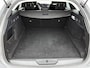 Peugeot 308 SW Allure Hybrid 145pk Automaat | Navigatie via draadloze Apple Carplay / Android auto | Rondomzichtcamera | Climate Control | Adaptieve Cruise Control | Parkeersensoren v+a | Keyless start | Bluetooth | DAB+ radio | Led koplampen | Volledig digitaal instrumentenpaneel | Donker getint glas | 17" lichtmetalen velgen |